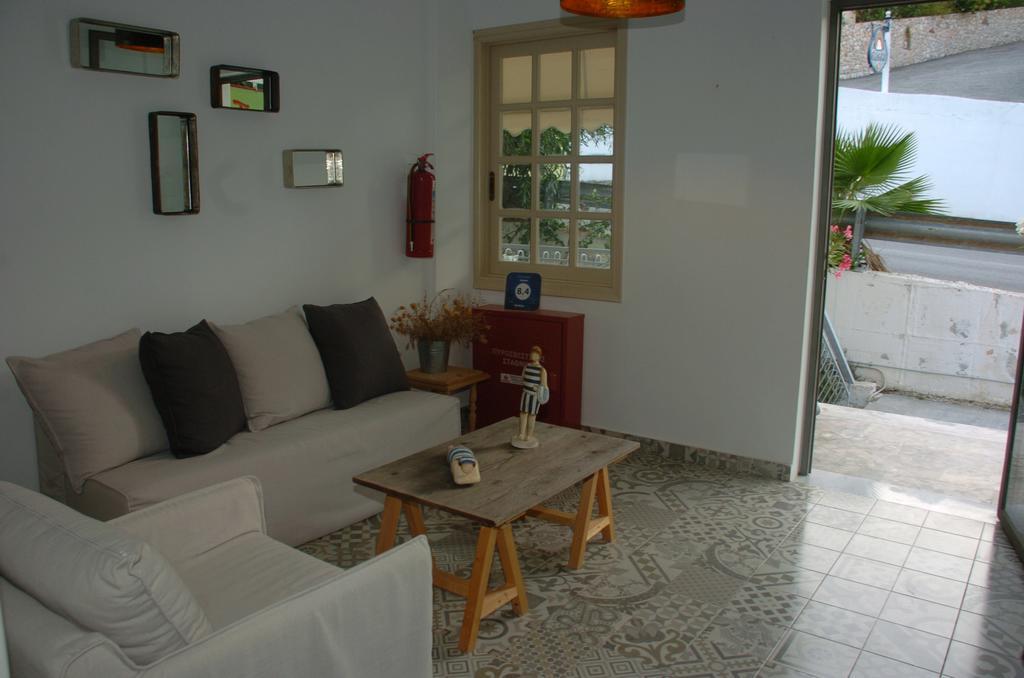 Ψιλή Άμμος Hotel Tolo Exterior photo